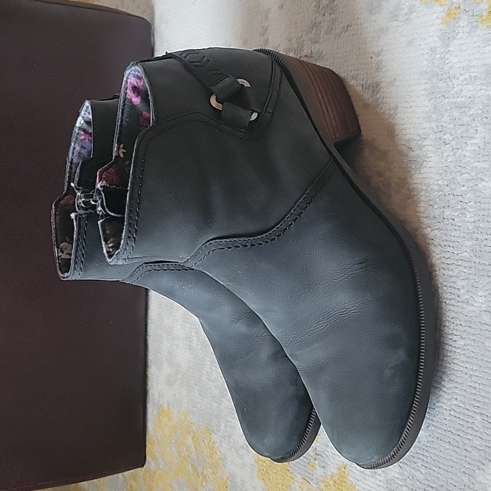 Women's Teva Foxy Ankle Boots
